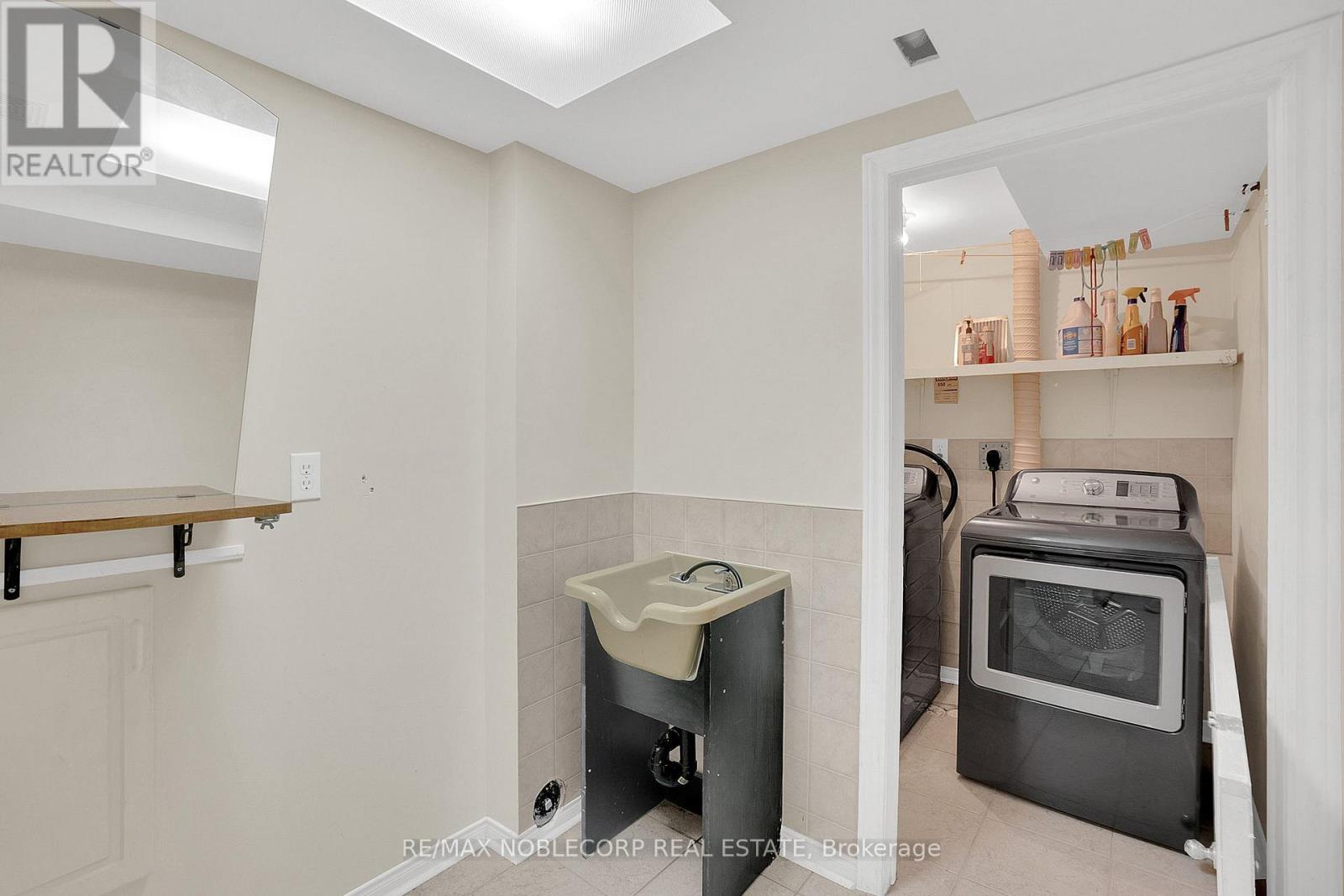91 Eastview Gate, Brampton, Ontario  L6P 2G7 - Photo 29 - W12482362