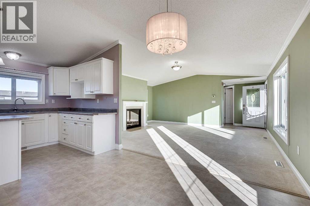 18 Mckay Place, Blackfalds, Alberta  T4M 0H7 - Photo 11 - A2266960
