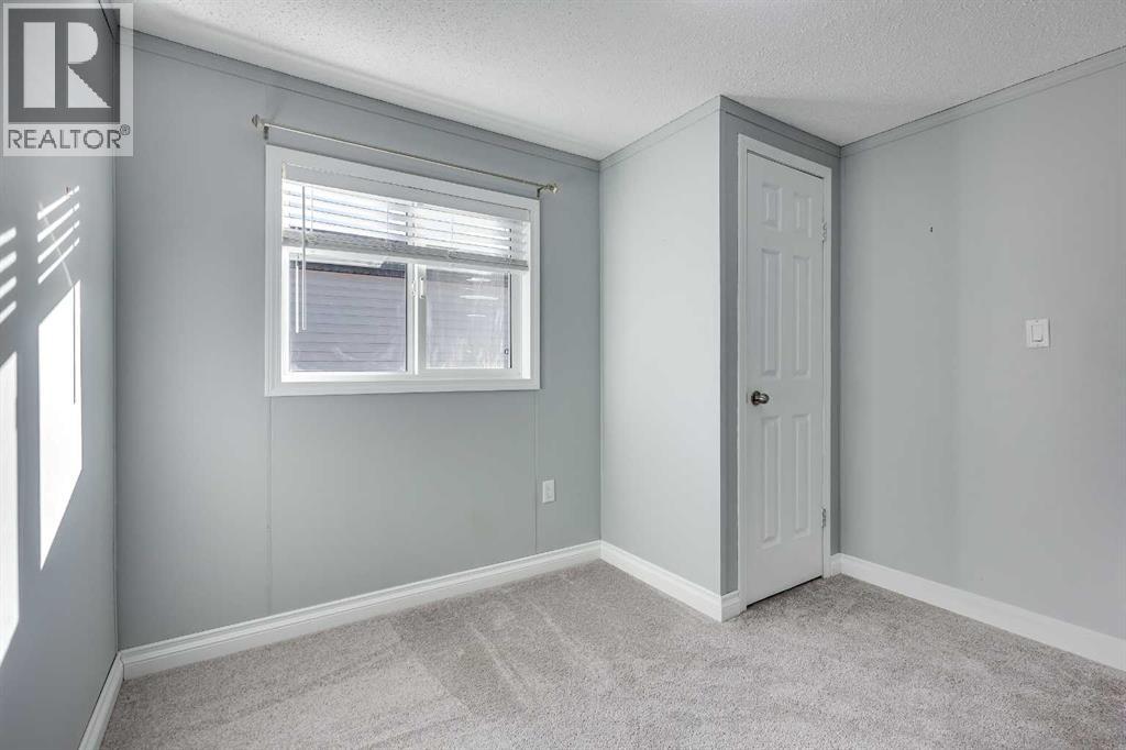 18 Mckay Place, Blackfalds, Alberta  T4M 0H7 - Photo 25 - A2266960