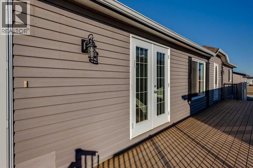 18 Mckay Place, Blackfalds, Alberta  T4M 0H7 - Photo 3 - A2266960