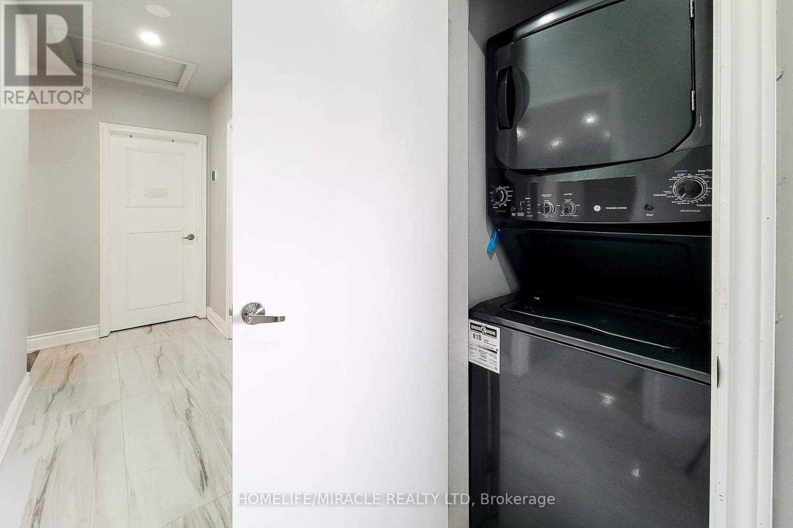 28 Glengarry Road, St. Catharines, Ontario  L2T 2T9 - Photo 40 - X12482348