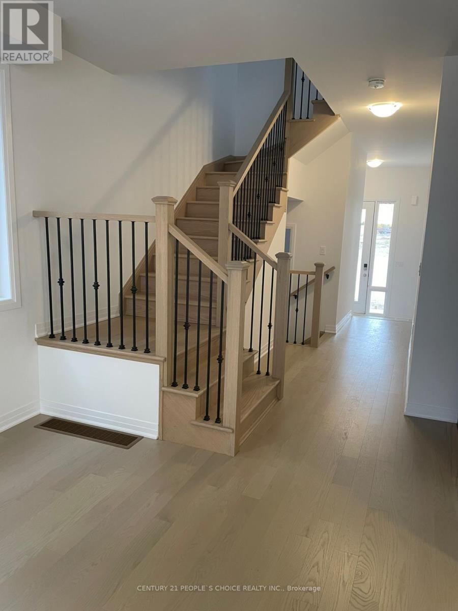 937 Douro Street, Stratford, Ontario  N5A 0M3 - Photo 7 - X12482352