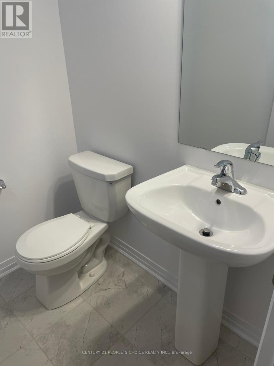 937 Douro Street, Stratford, Ontario  N5A 0M3 - Photo 8 - X12482352