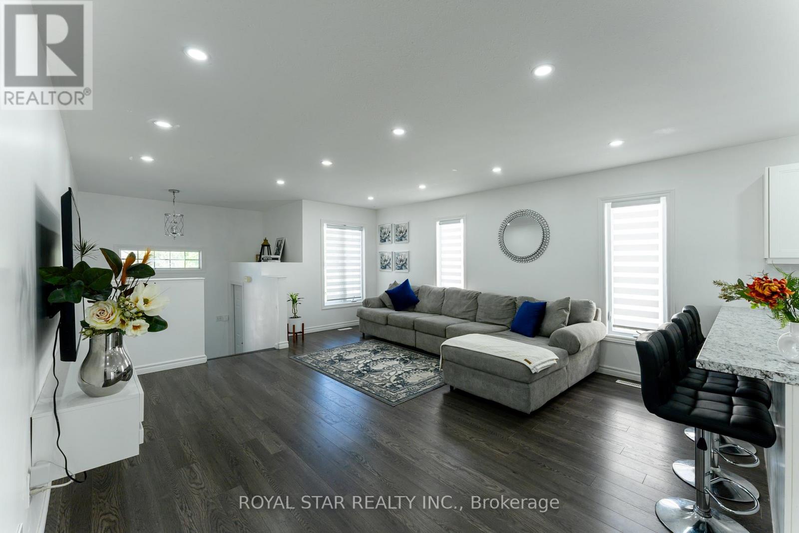 3 Kerr Crescent, Ingersoll, Ontario  N5C 4H2 - Photo 12 - X12482353