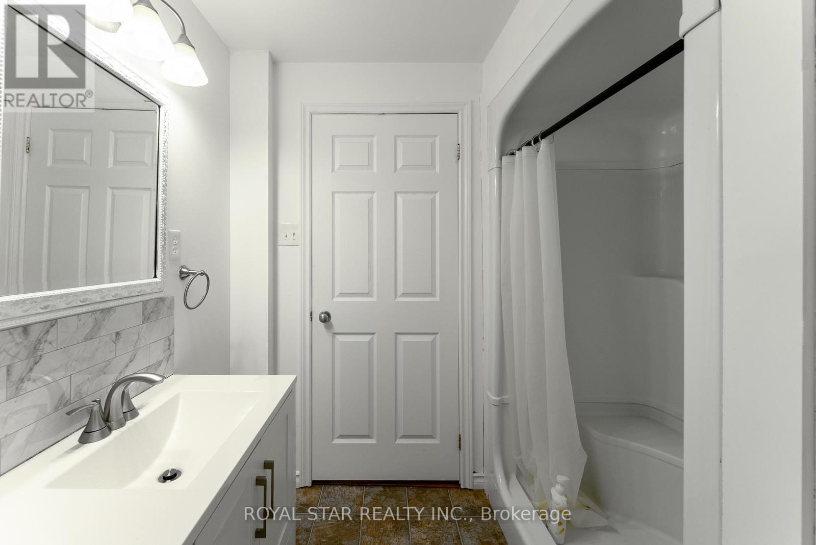 3 Kerr Crescent, Ingersoll, Ontario  N5C 4H2 - Photo 41 - X12482353