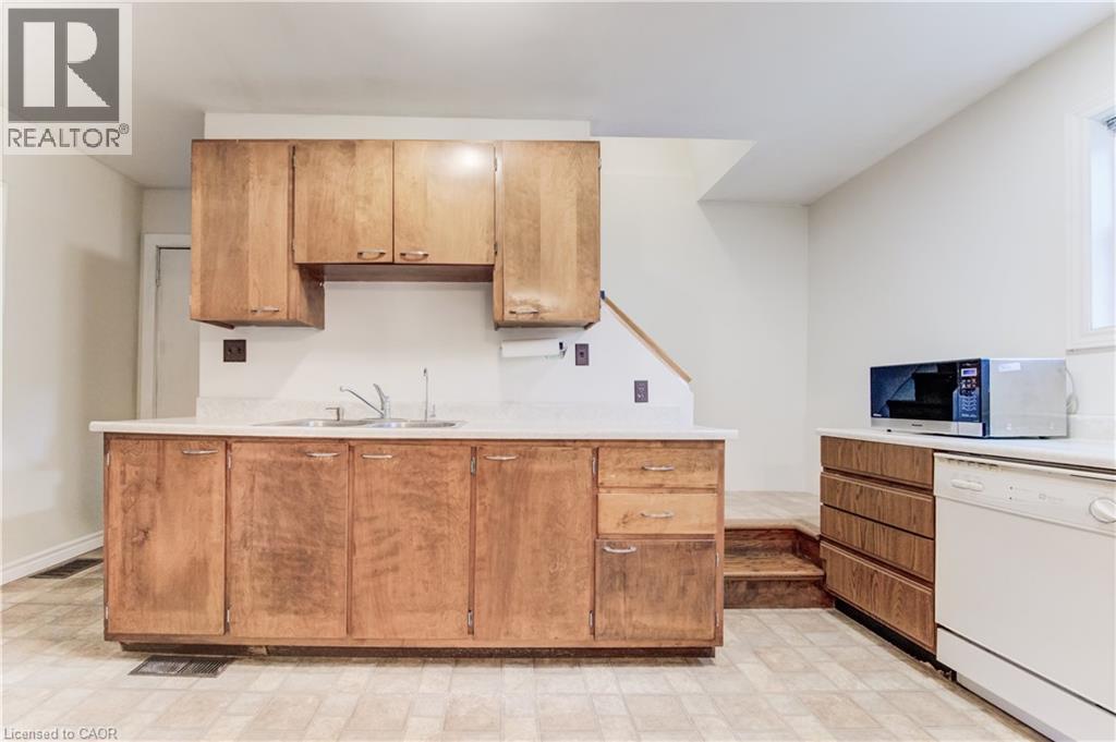 341 Clyde Road, Cambridge, Ontario  N1R 1L4 - Photo 15 - 40778609