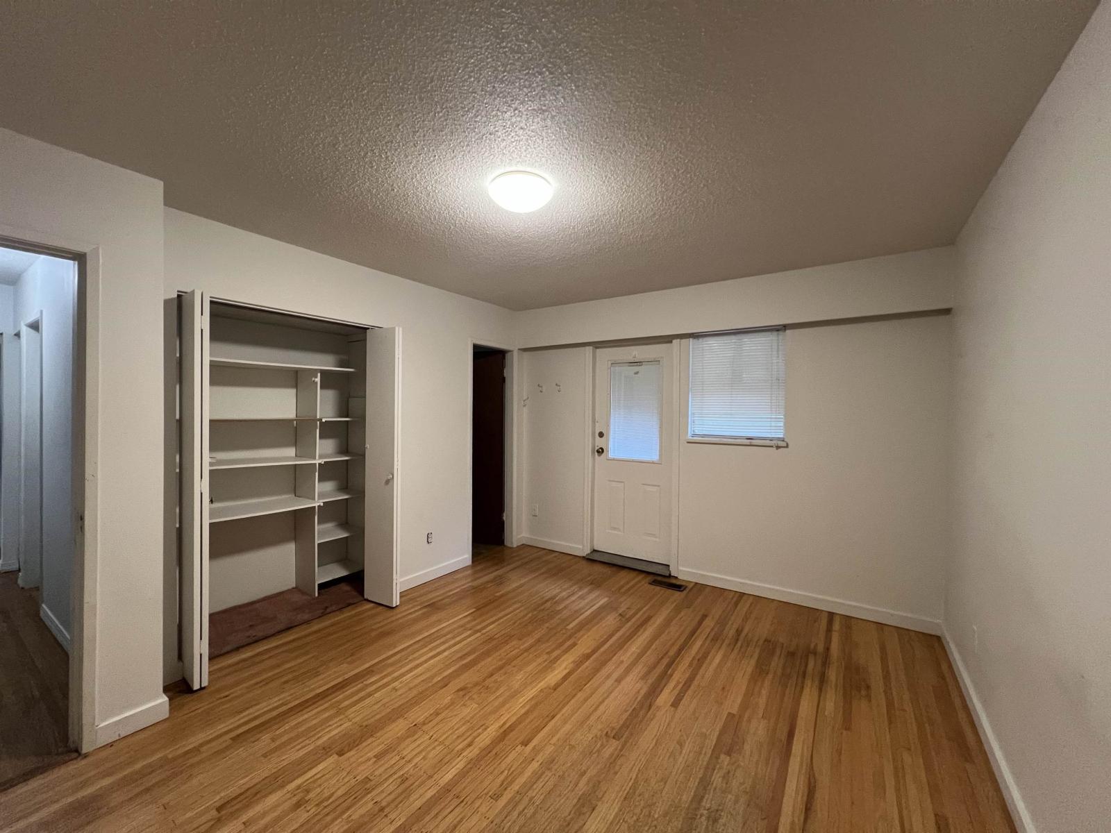 10879 144a Street, Surrey, British Columbia  V3R 3P9 - Photo 11 - R3061561