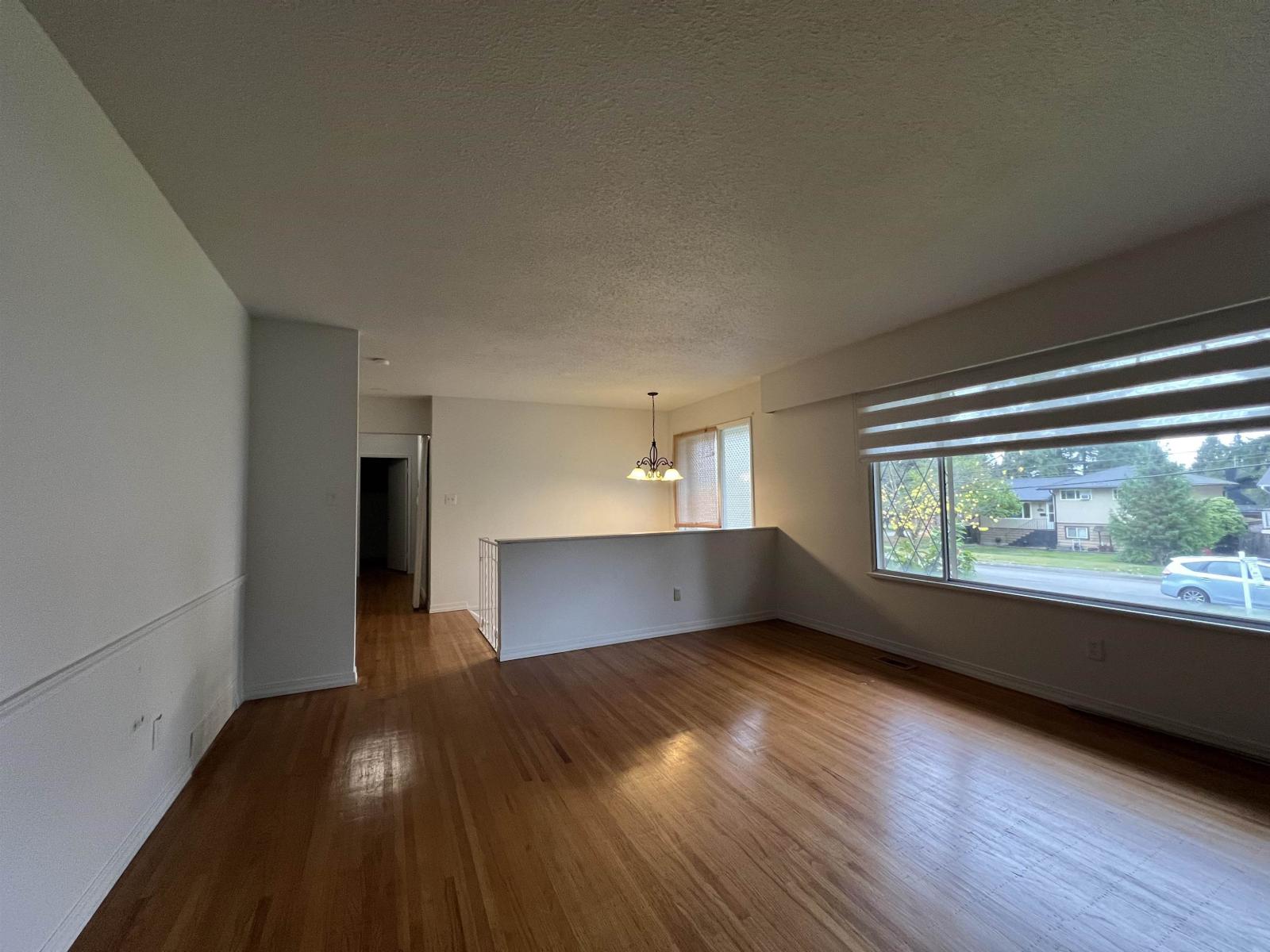 10879 144a Street, Surrey, British Columbia  V3R 3P9 - Photo 7 - R3061561