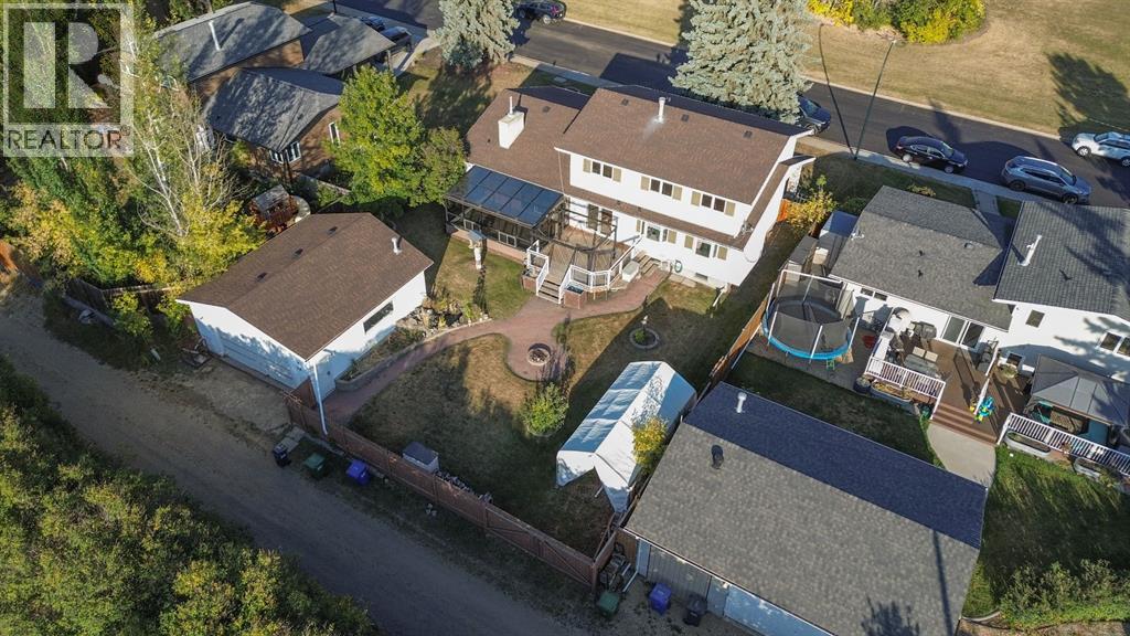 29 Allan Close, Red Deer, Alberta  T4R 1A4 - Photo 38 - A2259846