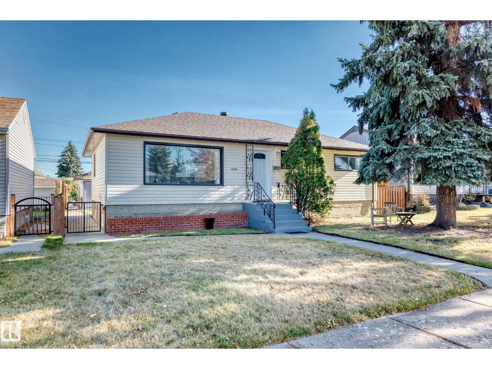 12205 37 St Nw, Edmonton, Alberta  T5W 2C6 - Photo 2 - E4463548