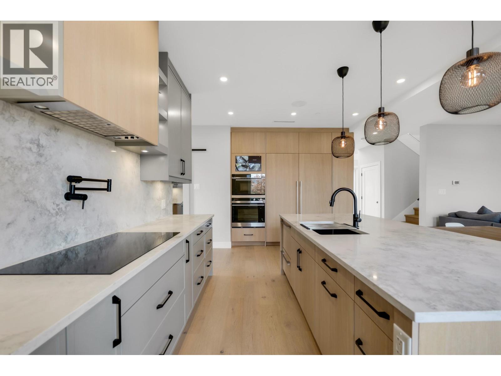 40874 The Crescent, Squamish, British Columbia  V8B 0R9 - Photo 12 - R3058688