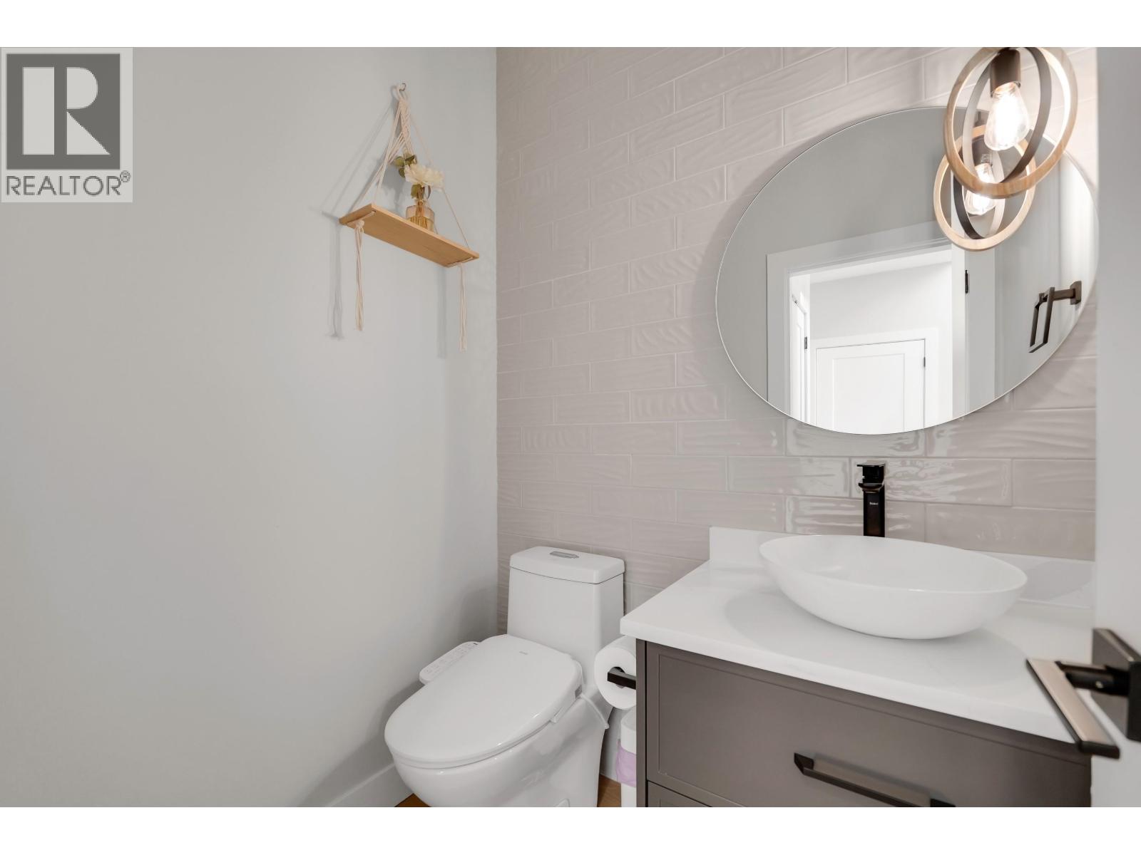 40874 The Crescent, Squamish, British Columbia  V8B 0R9 - Photo 17 - R3058688