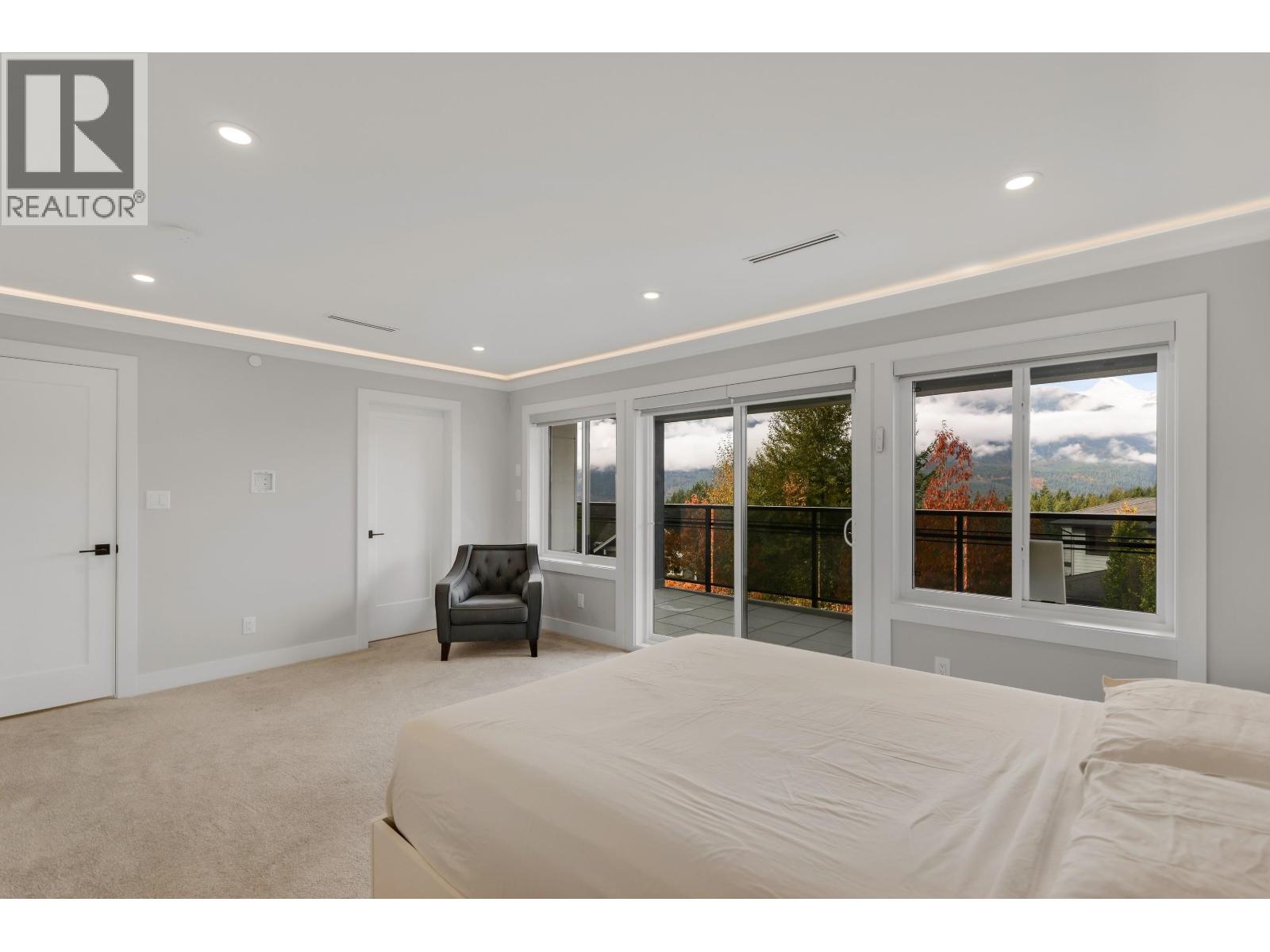 40874 The Crescent, Squamish, British Columbia  V8B 0R9 - Photo 29 - R3058688