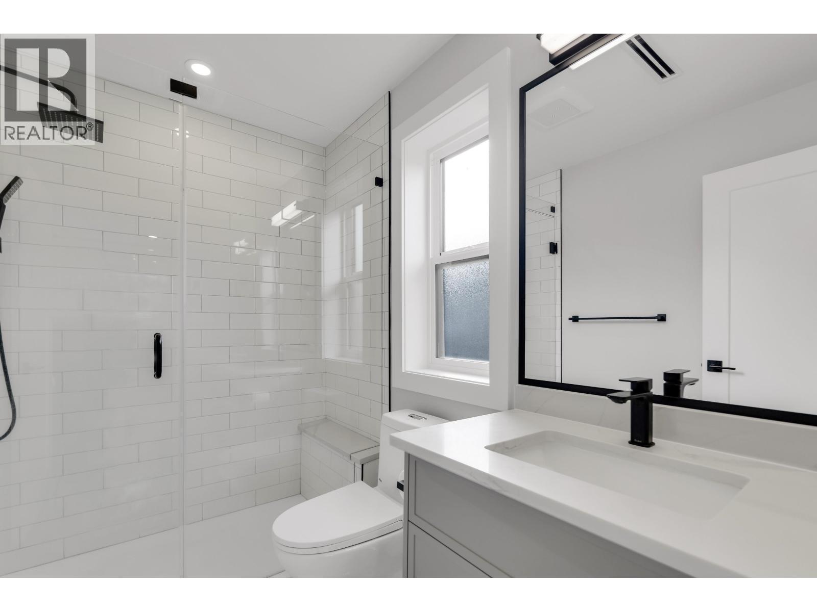 40874 The Crescent, Squamish, British Columbia  V8B 0R9 - Photo 36 - R3058688