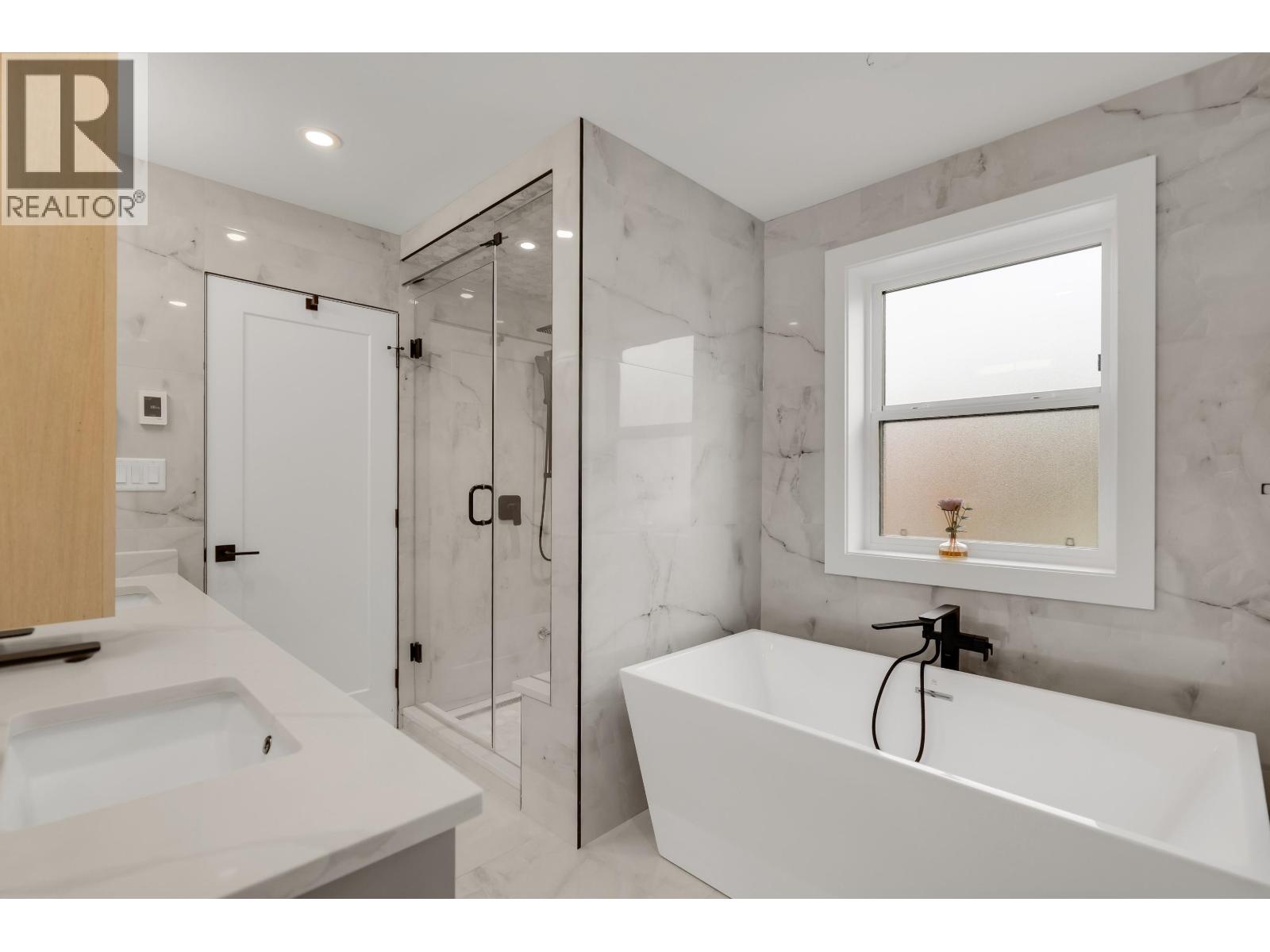 40874 The Crescent, Squamish, British Columbia  V8B 0R9 - Photo 28 - R3058688