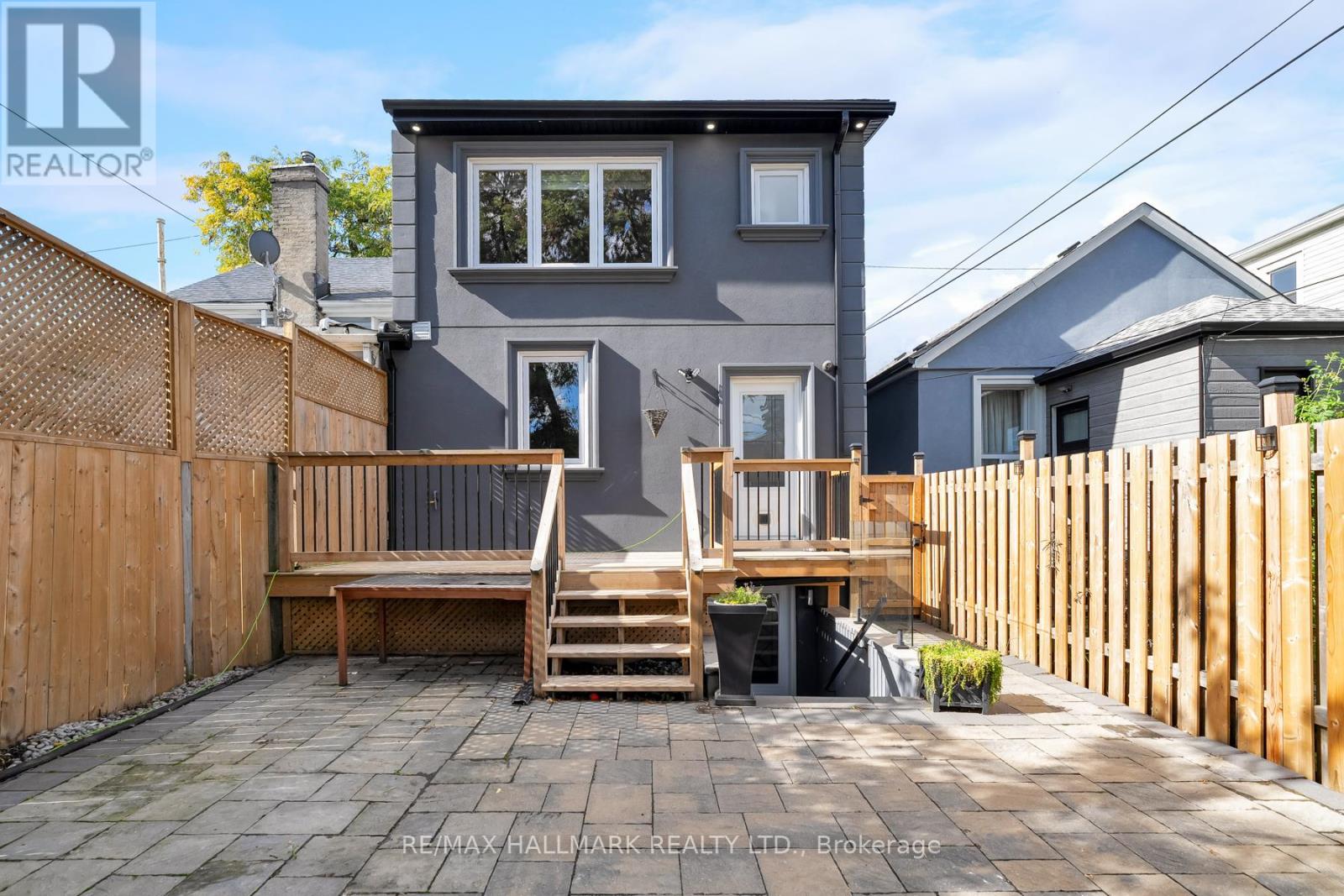 3 Thyra Avenue, Toronto, Ontario  M4C 5G4 - Photo 44 - E12482372