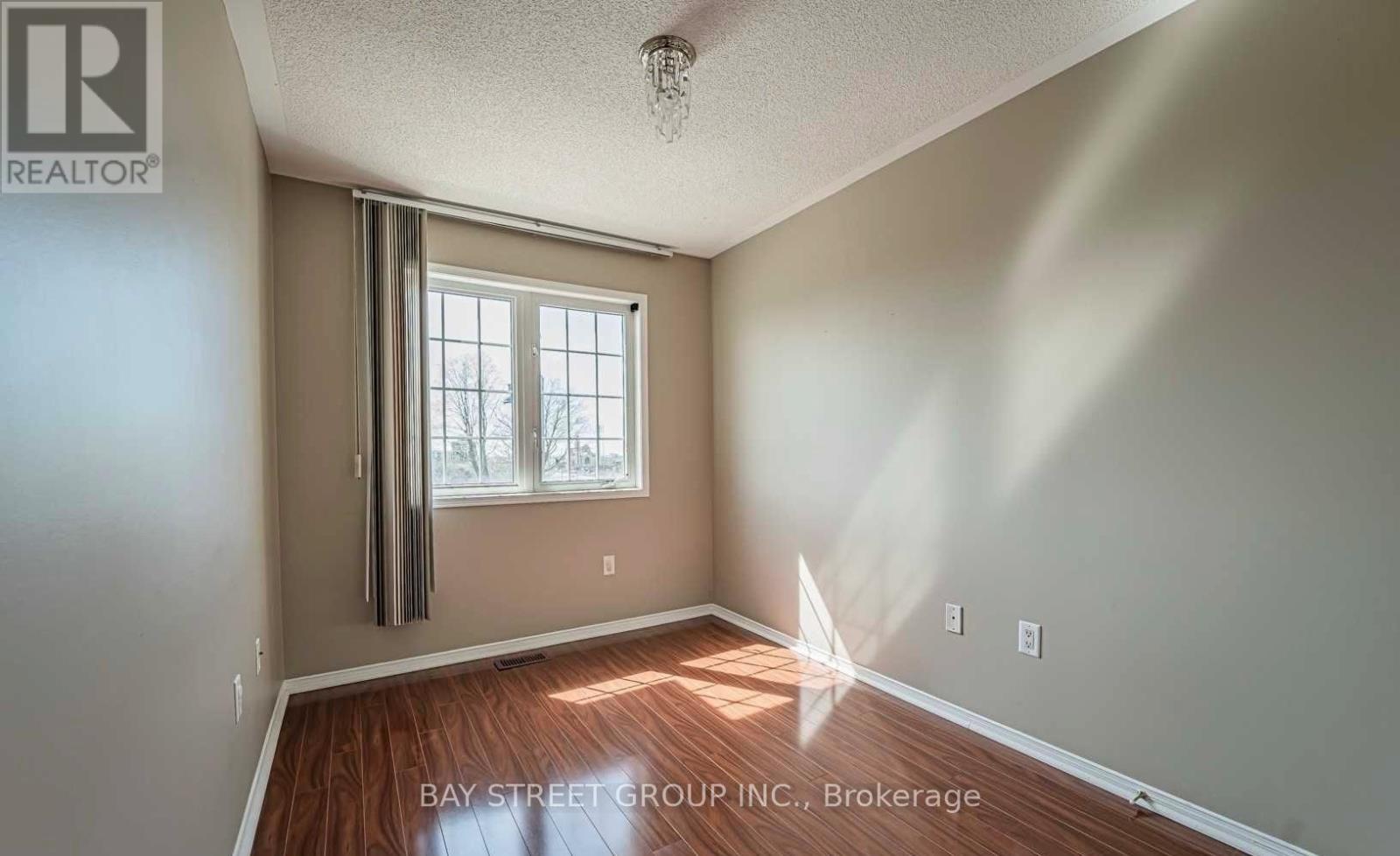 14 - 10 Post Oak Drive, Richmond Hill, Ontario  L4E 4H8 - Photo 18 - N12482373