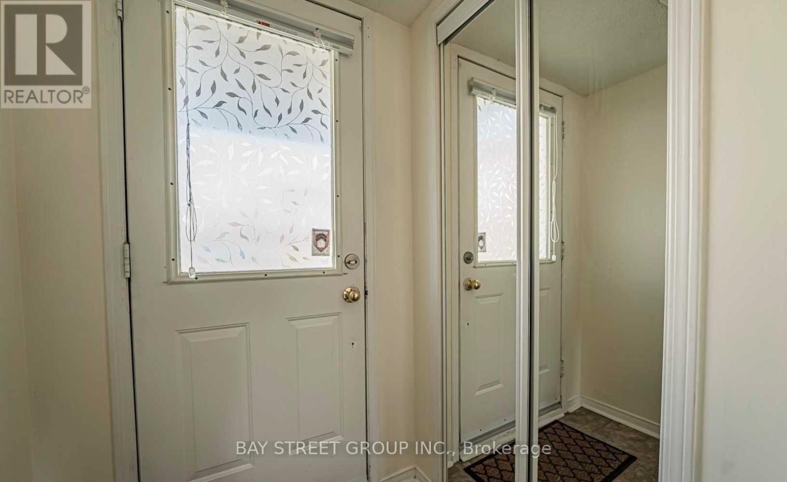 14 - 10 Post Oak Drive, Richmond Hill, Ontario  L4E 4H8 - Photo 24 - N12482373