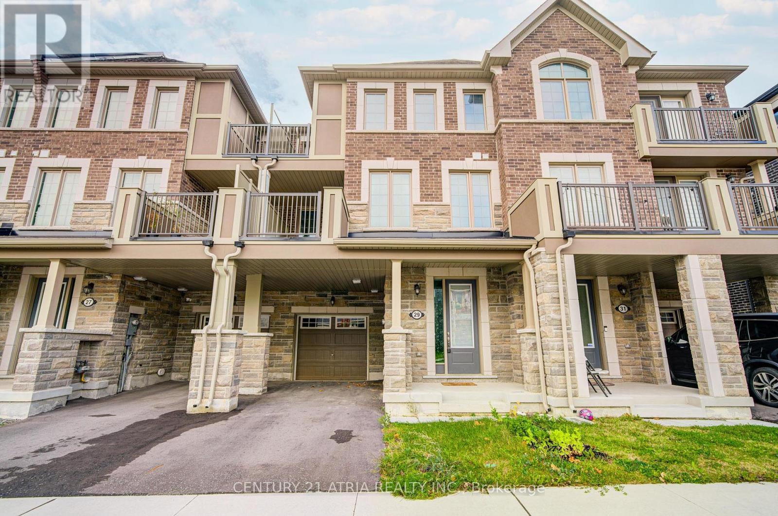 29 Thomas Frisby Jr Crescent, Markham, Ontario  L6C 3L1 - Photo 3 - N12482375