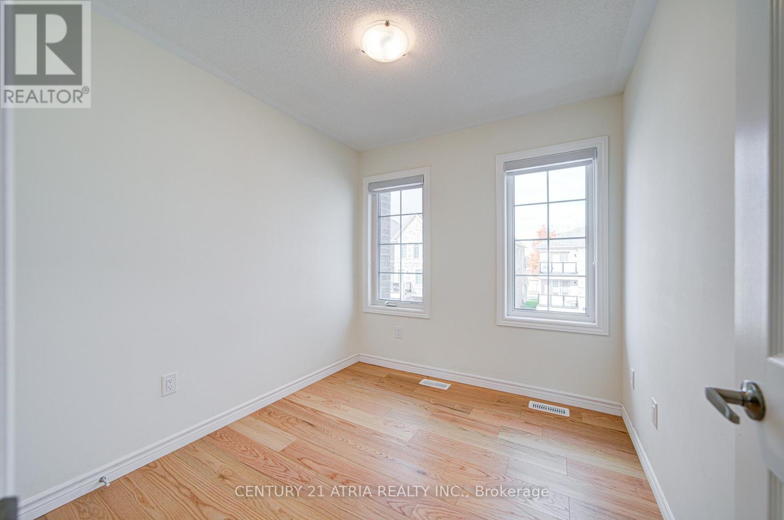 29 Thomas Frisby Jr Crescent, Markham, Ontario  L6C 3L1 - Photo 41 - N12482375