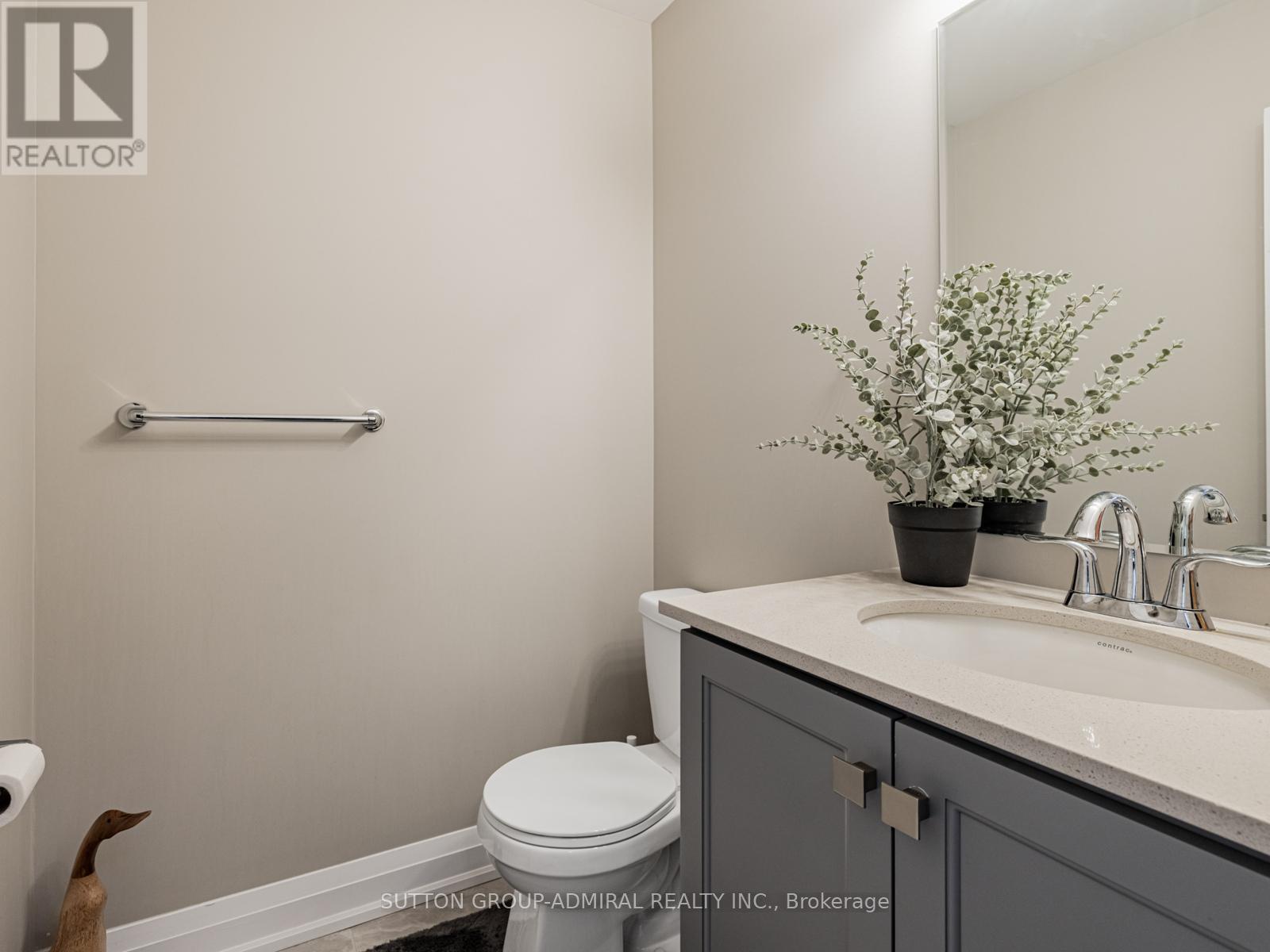 915 Isaac Phillips Way, Newmarket, Ontario  L3X 2Y8 - Photo 3 - N12482376