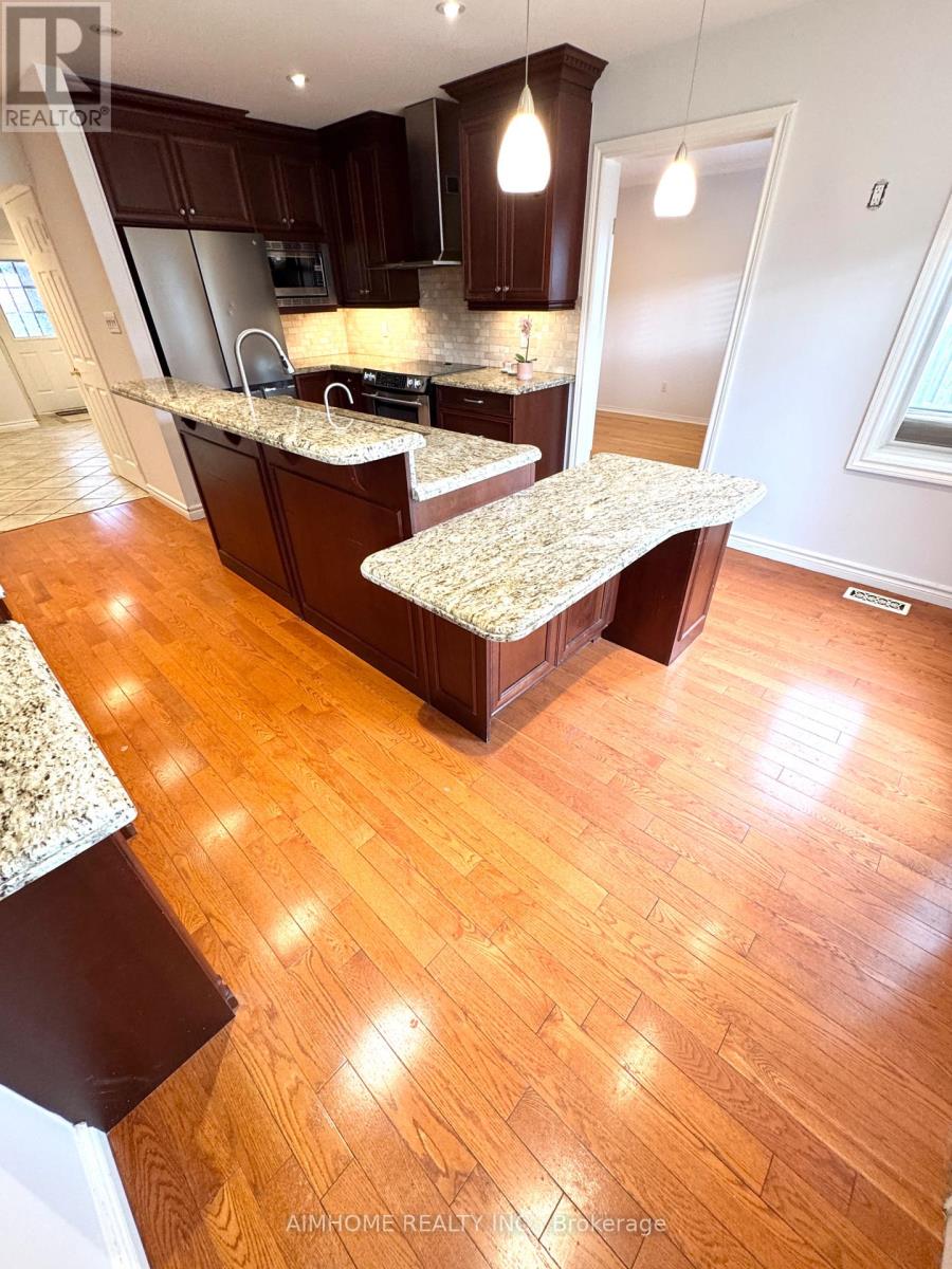 119 Cooperage Crescent, Richmond Hill, Ontario  L4C 9L8 - Photo 11 - N12482378
