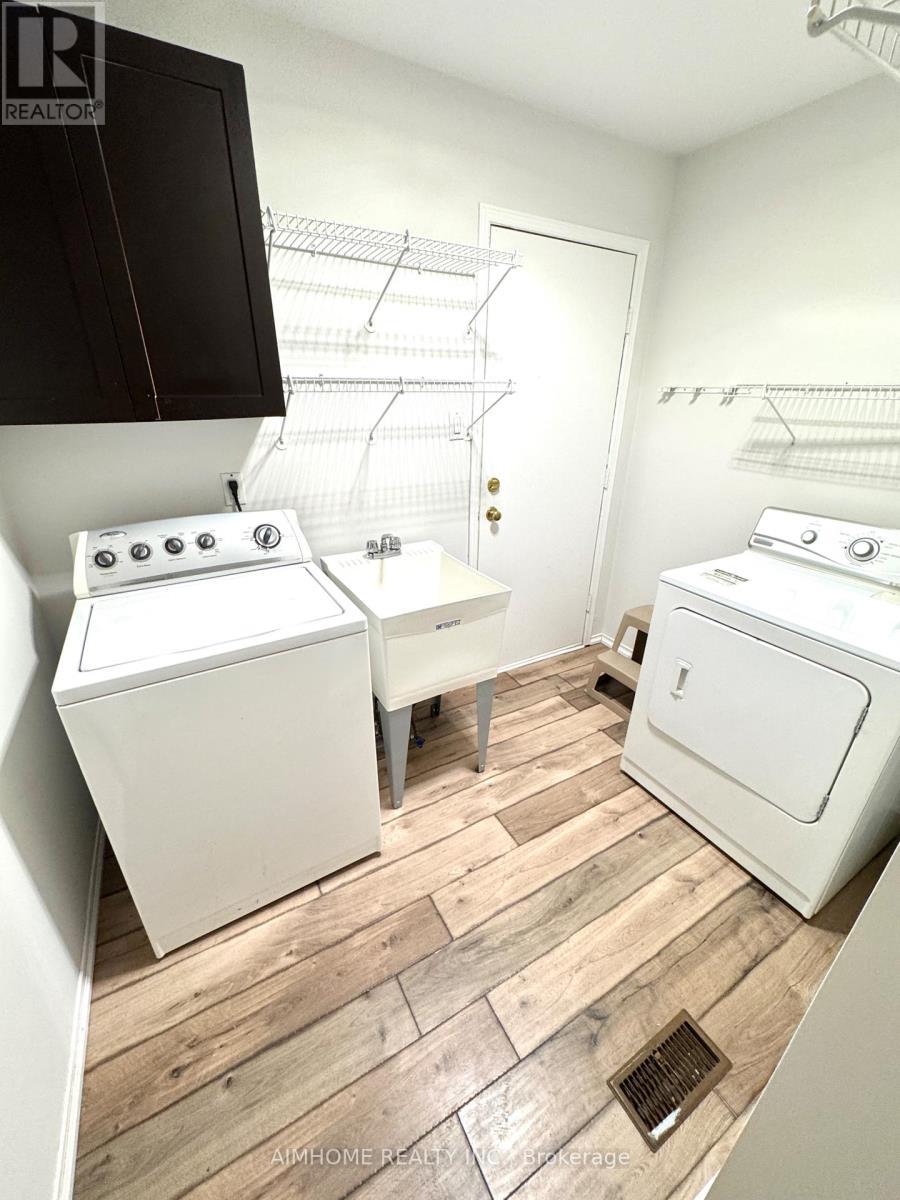 119 Cooperage Crescent, Richmond Hill, Ontario  L4C 9L8 - Photo 17 - N12482378