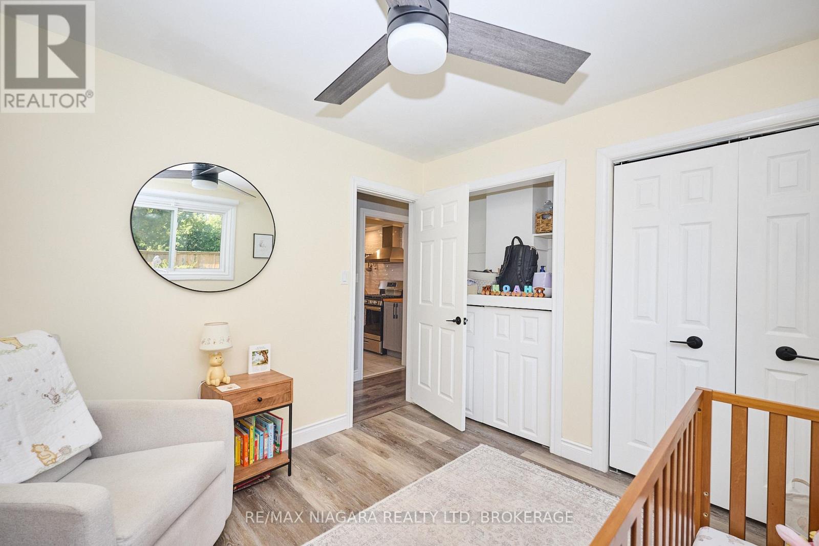 6432 Carolyn Avenue, Niagara Falls, Ontario  L2E 5H5 - Photo 15 - X12482413