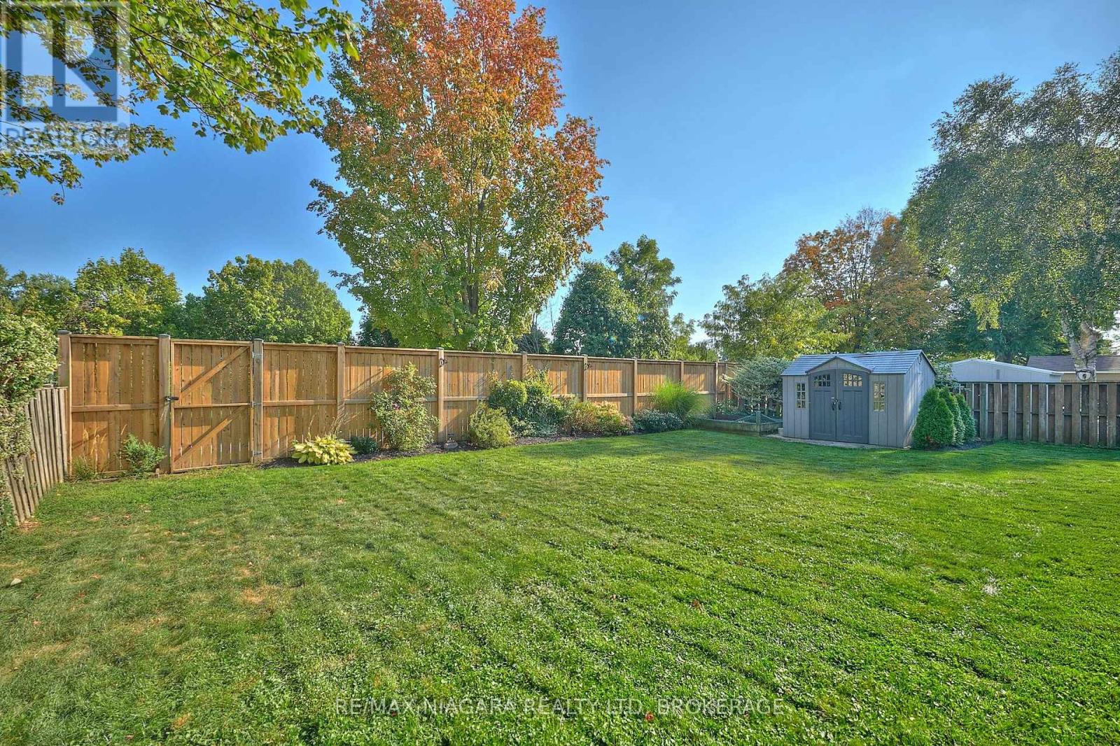 6432 Carolyn Avenue, Niagara Falls, Ontario  L2E 5H5 - Photo 21 - X12482413