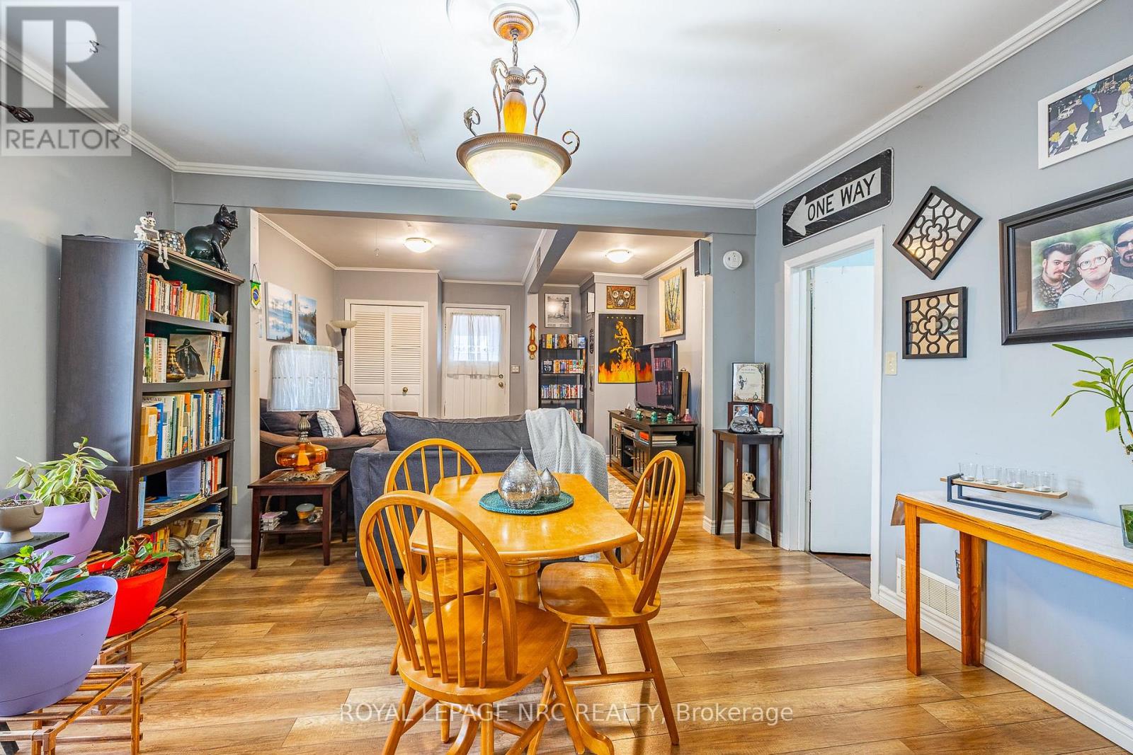 81 Pelham Rd Road, St. Catharines, Ontario  L2S 1S3 - Photo 11 - X12482423