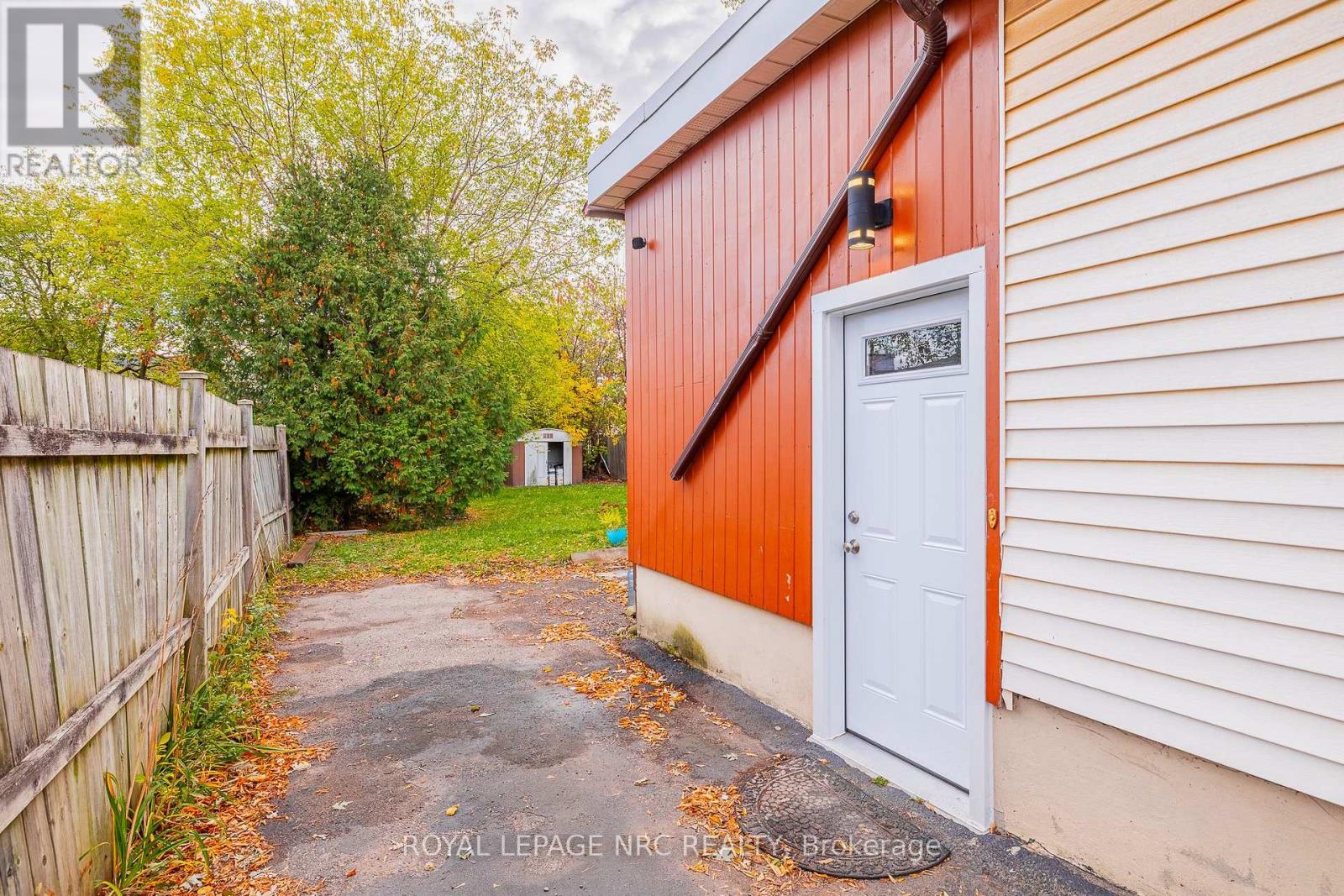 81 Pelham Rd Road, St. Catharines, Ontario  L2S 1S3 - Photo 28 - X12482423