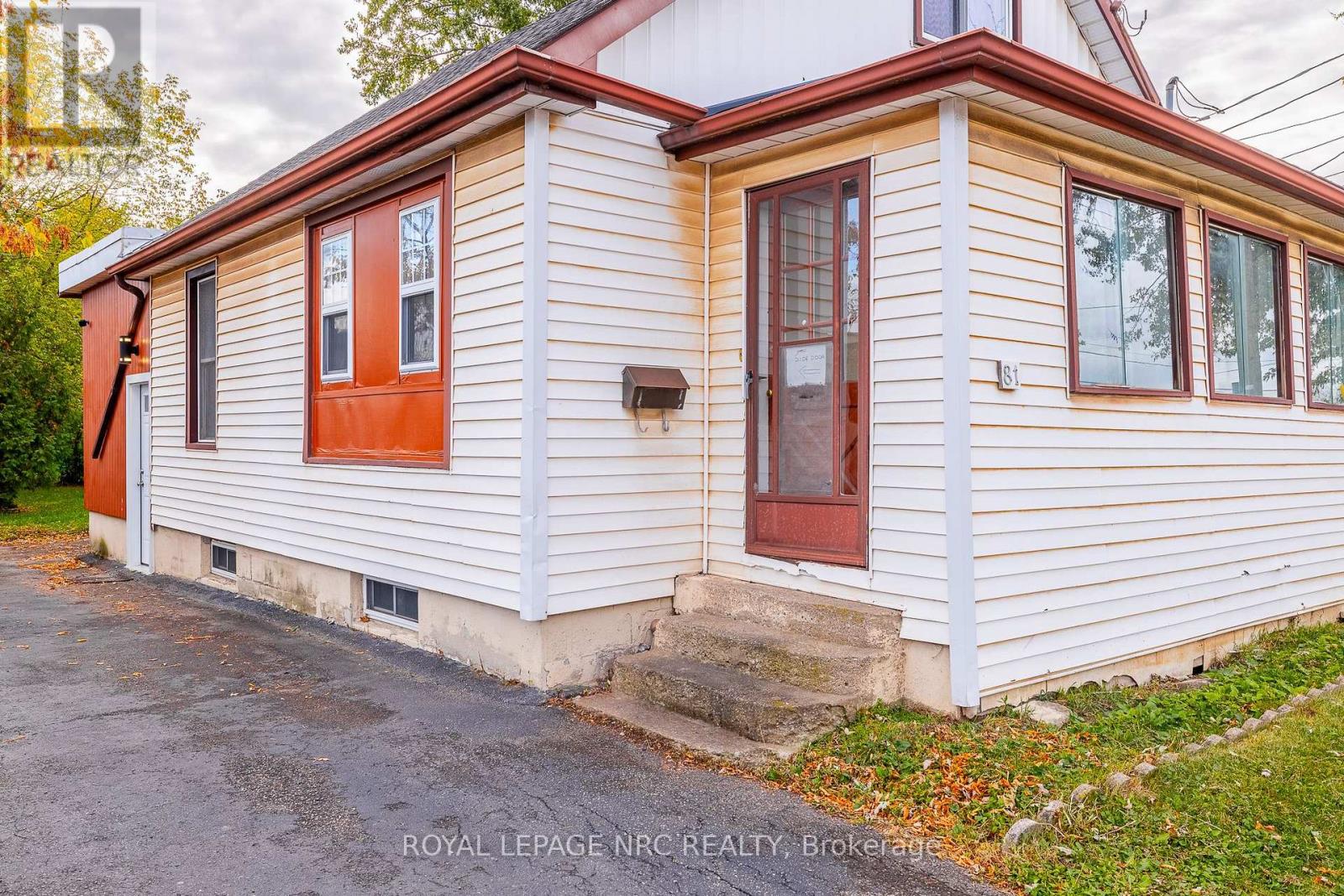 81 Pelham Rd Road, St. Catharines, Ontario  L2S 1S3 - Photo 3 - X12482423