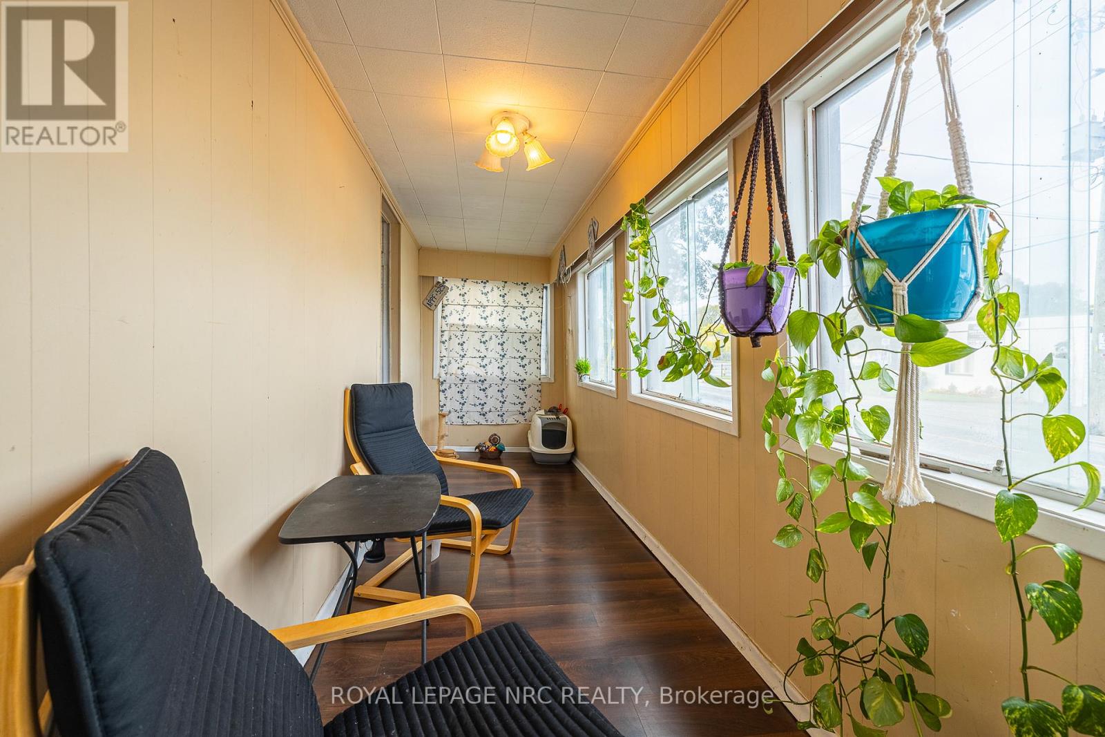 81 Pelham Rd Road, St. Catharines, Ontario  L2S 1S3 - Photo 5 - X12482423