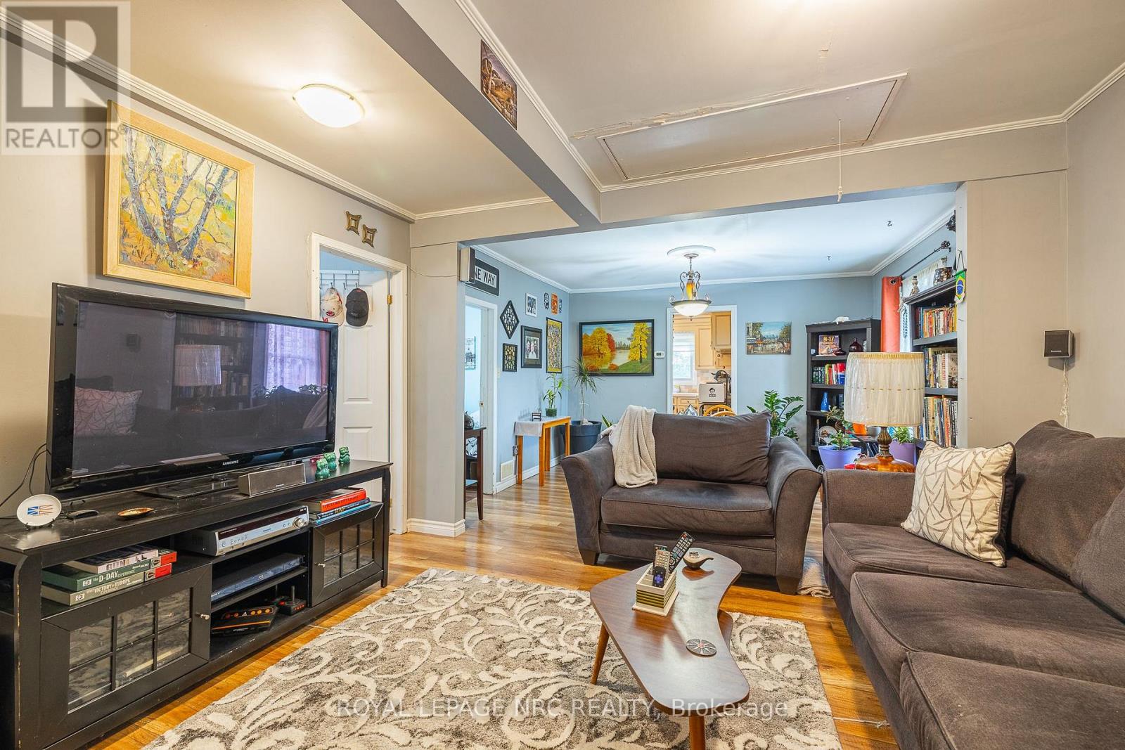 81 Pelham Rd Road, St. Catharines, Ontario  L2S 1S3 - Photo 7 - X12482423