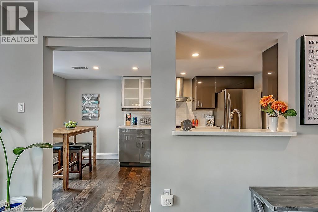 2386 Munn's Avenue E Unit# E, Oakville, Ontario  L6H 6G9 - Photo 16 - 40782239