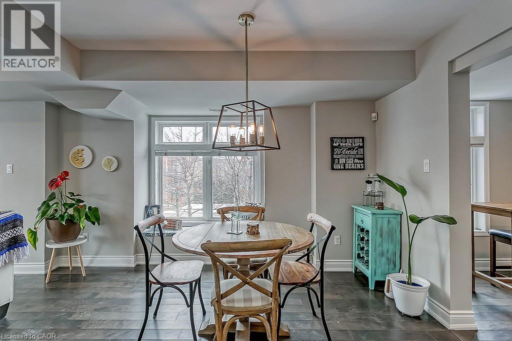 2386 Munn's Avenue E Unit# E, Oakville, Ontario  L6H 6G9 - Photo 21 - 40782239