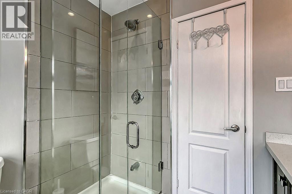 2386 Munn's Avenue E Unit# E, Oakville, Ontario  L6H 6G9 - Photo 31 - 40782239