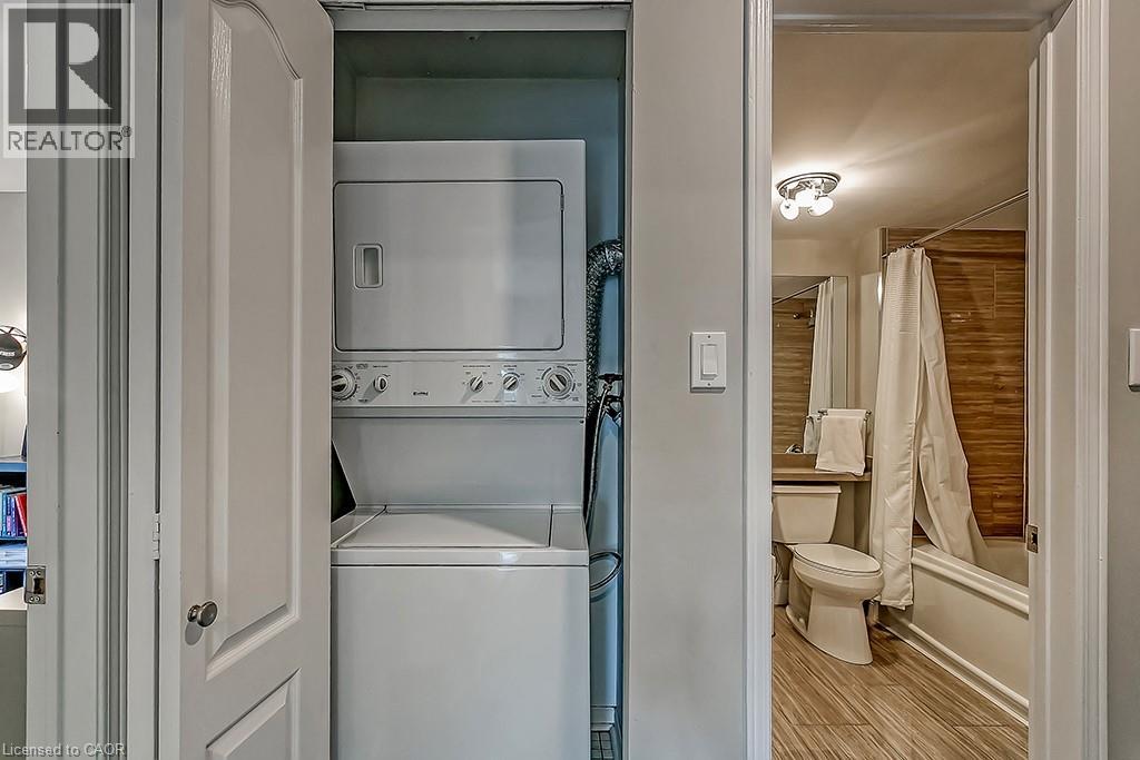 2386 Munn's Avenue E Unit# E, Oakville, Ontario  L6H 6G9 - Photo 34 - 40782239