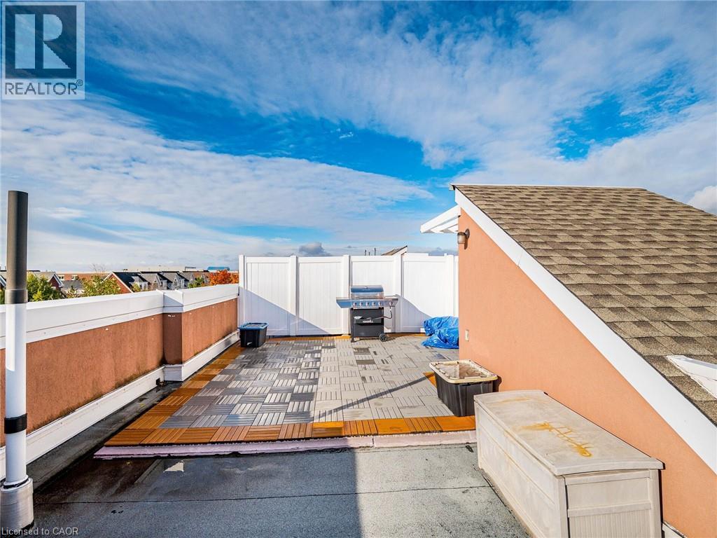 2386 Munn's Avenue E Unit# E, Oakville, Ontario  L6H 6G9 - Photo 43 - 40782239