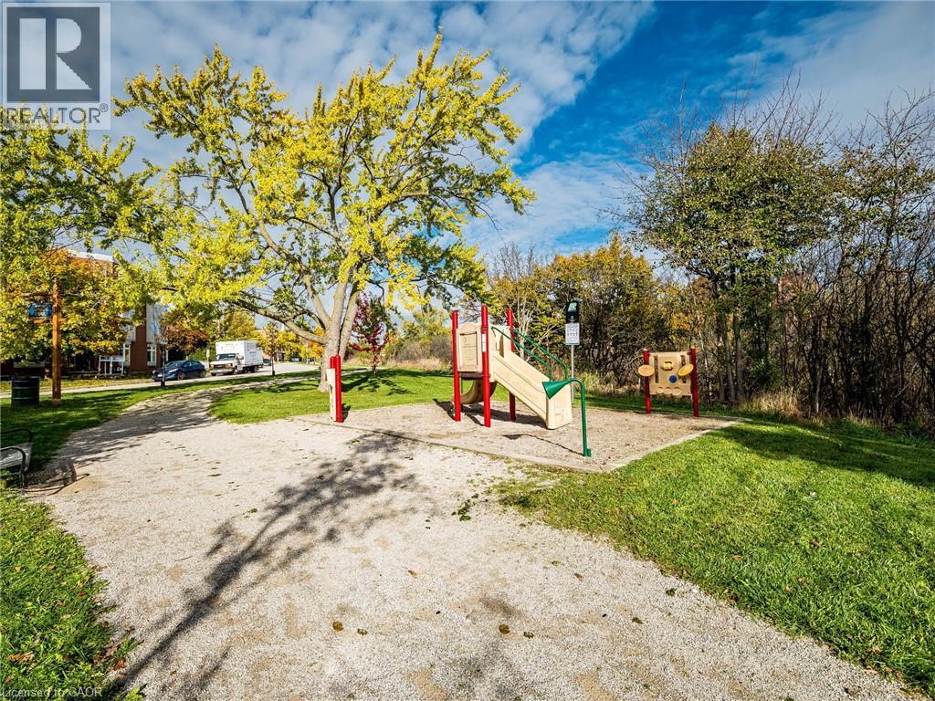 2386 Munn's Avenue E Unit# E, Oakville, Ontario  L6H 6G9 - Photo 47 - 40782239