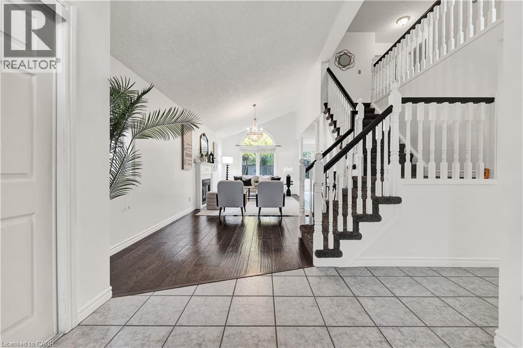 14 Keller Crescent, Kitchener, Ontario  N2N 3M7 - Photo 2 - 40782062