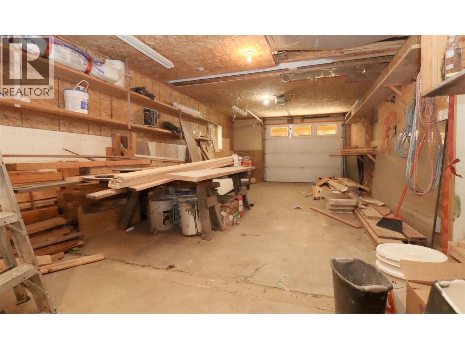 7487 & 7491 Crowfoot Drive, Anglemont, British Columbia  V0E 1M8 - Photo 48 - 10366020