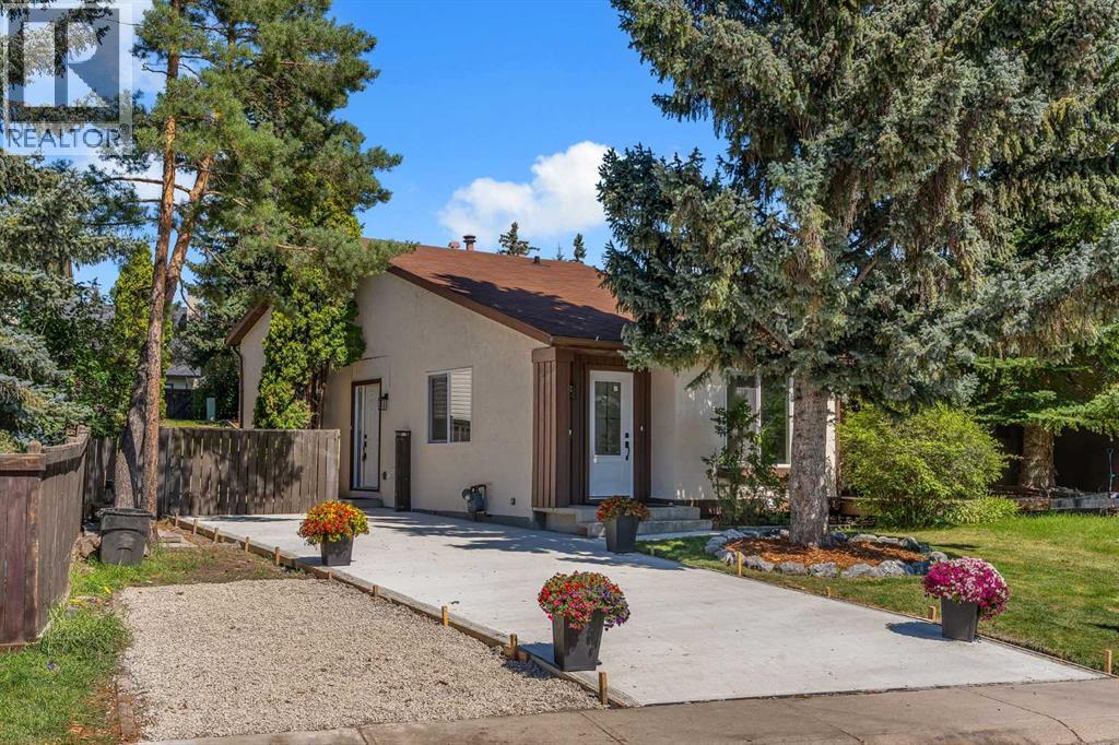 1024 Ranchview Road Nw, Calgary, Alberta  T3G 1R9 - Photo 35 - A2260064