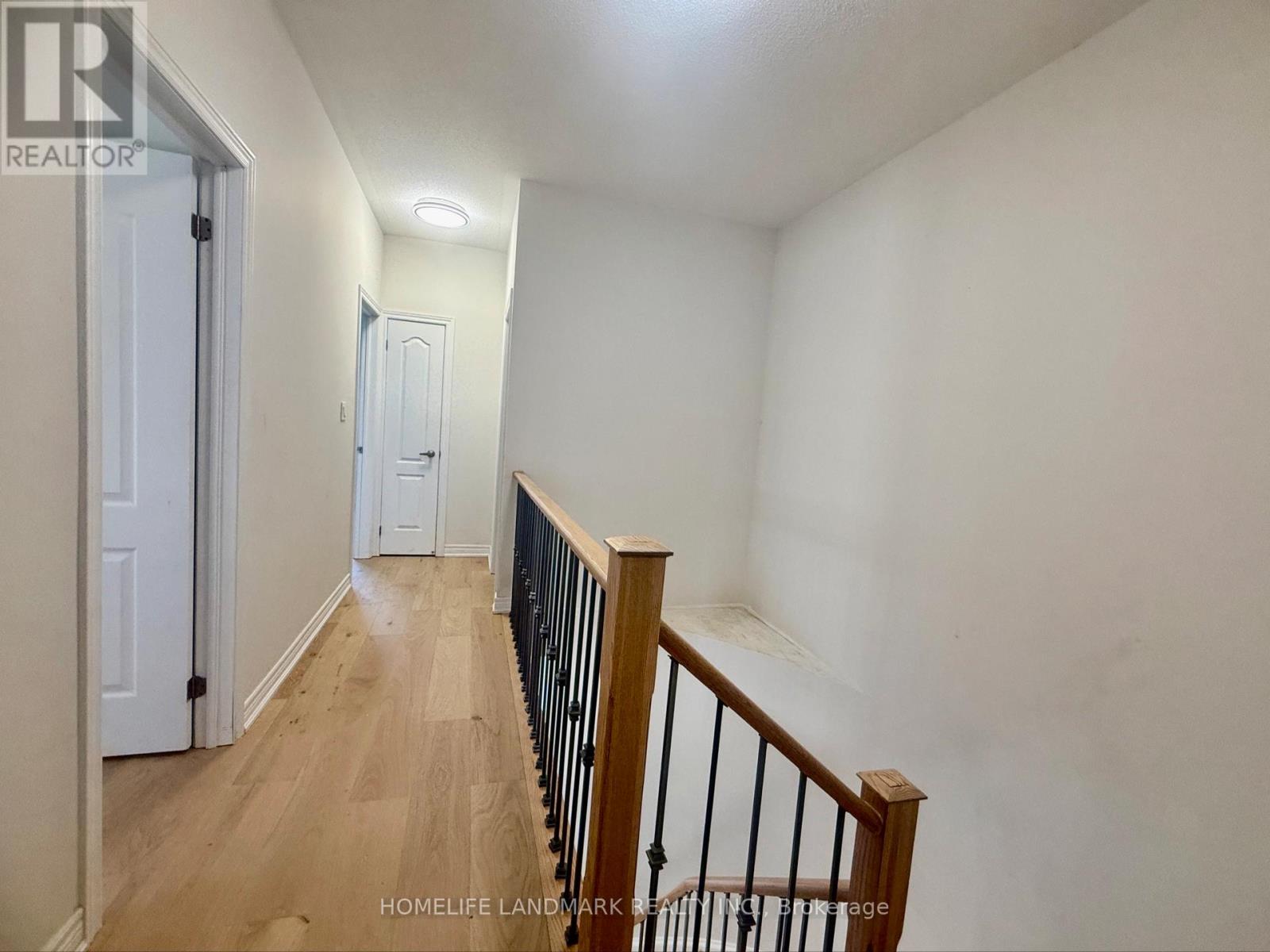 165 Paradelle Drive, Richmond Hill, Ontario  L4E 0E4 - Photo 13 - N12404074
