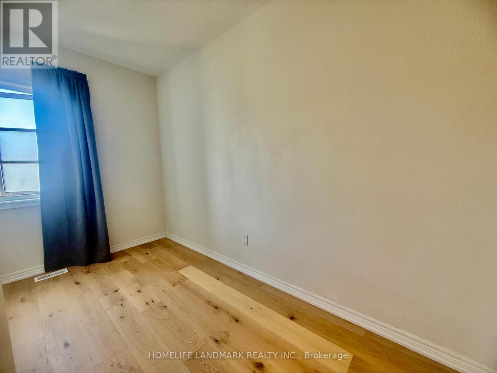 165 Paradelle Drive, Richmond Hill, Ontario  L4E 0E4 - Photo 23 - N12404074