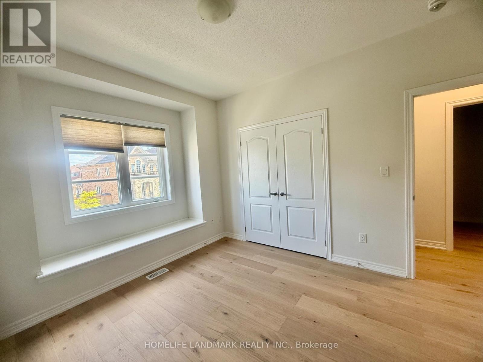 165 Paradelle Drive, Richmond Hill, Ontario  L4E 0E4 - Photo 21 - N12404074