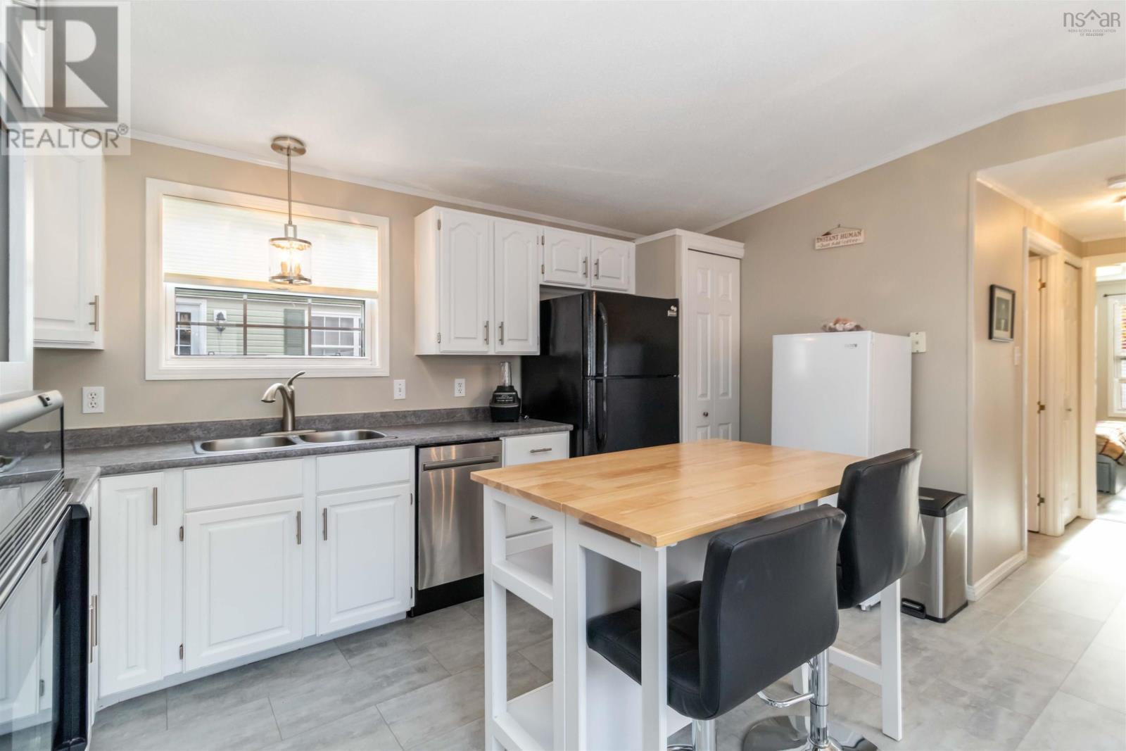 400 Seasons Drive, Bridgewater, Nova Scotia  B4N 4C1 - Photo 16 - 202526225