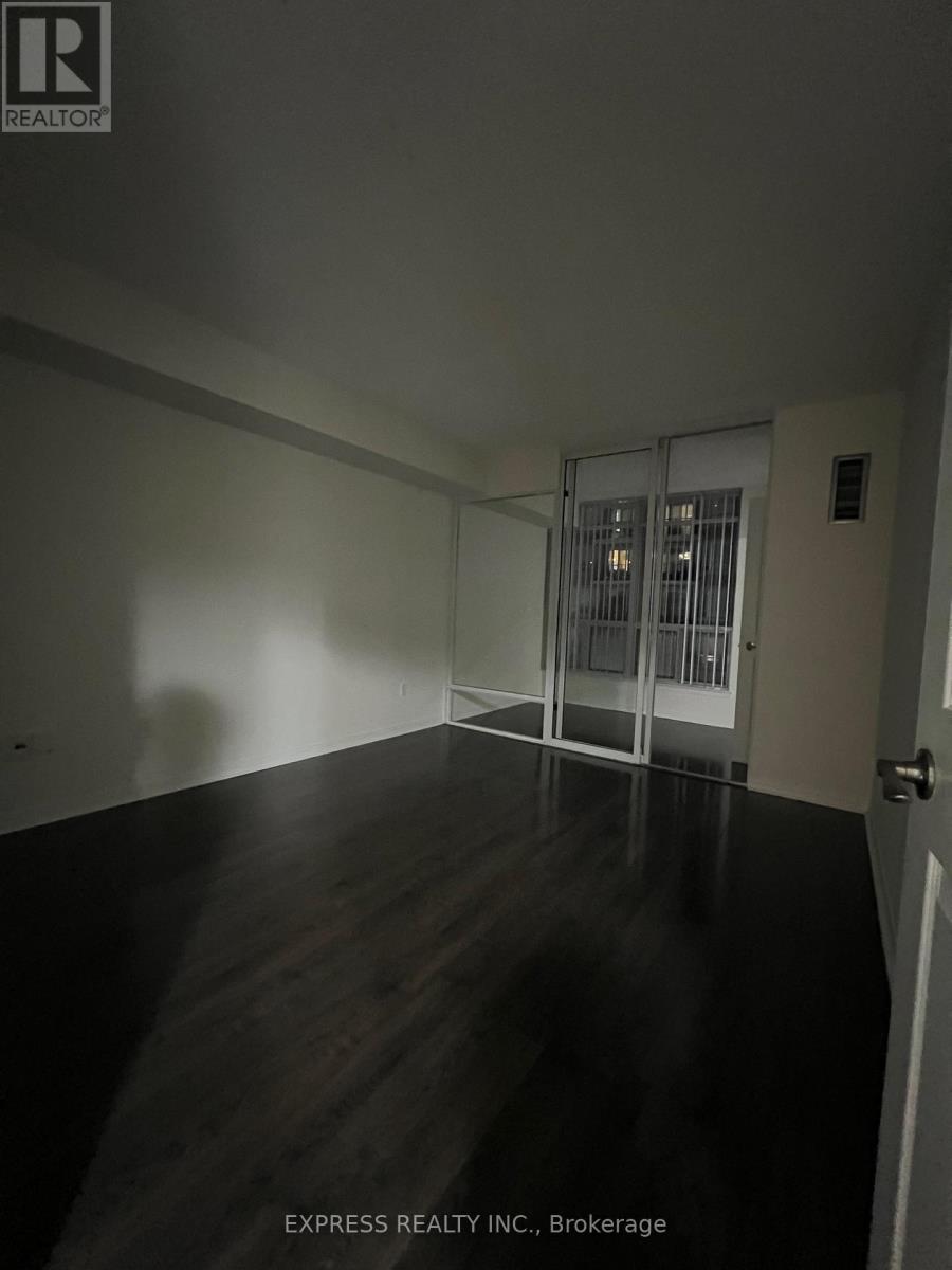 414 - 942 Yonge Street, Toronto, Ontario  M4W 3S8 - Photo 6 - C12482389