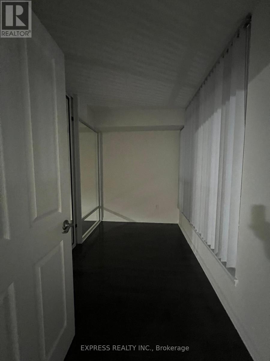 414 - 942 Yonge Street, Toronto, Ontario  M4W 3S8 - Photo 7 - C12482389