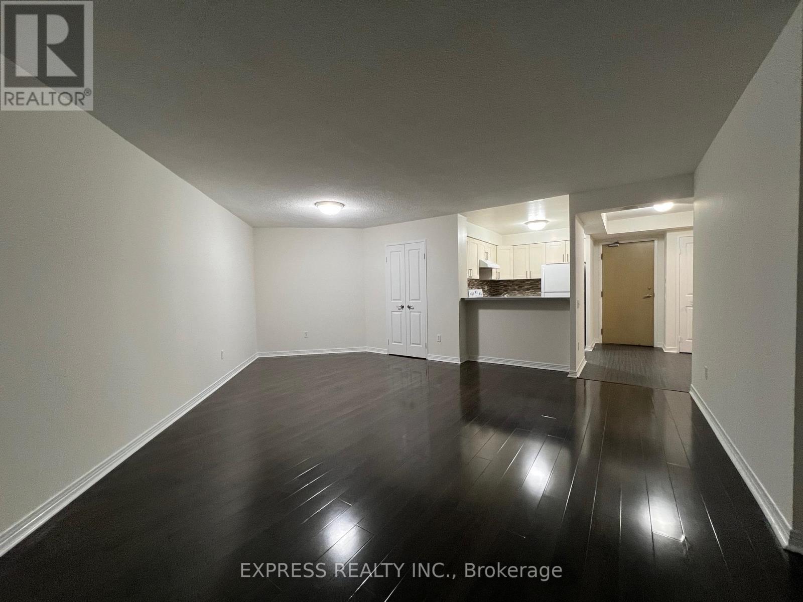 414 - 942 Yonge Street, Toronto, Ontario  M4W 3S8 - Photo 8 - C12482389